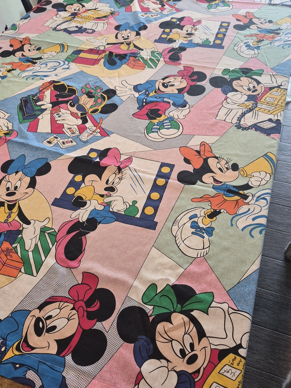 Disney Vintage Minnie Mouse Queen Flat Sheet 90s Retro